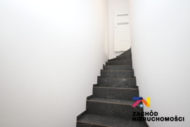 Nowy dom w zabudowie bliźniaczej